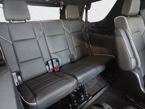 Used 2022 Cadillac Escalade Premium Luxury w/ LPO, Radiant Package AWD/4WD image 12
