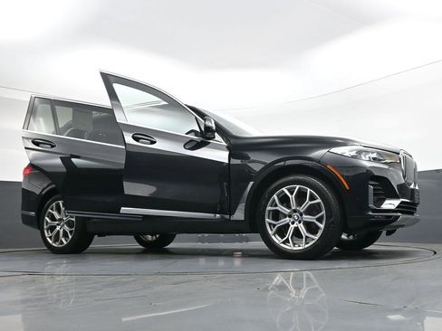 Used 2019 BMW X7 xDrive40i w/ Premium Package image 40