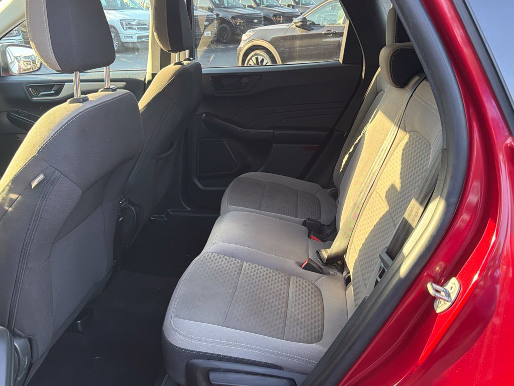 Used 2022 Ford Escape SE w/ Cold Weather Package AWD/4WD image 19