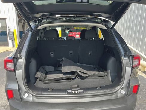 Used 2023 Ford Escape Active w/ Tech Pack #2 AWD/4WD image 10