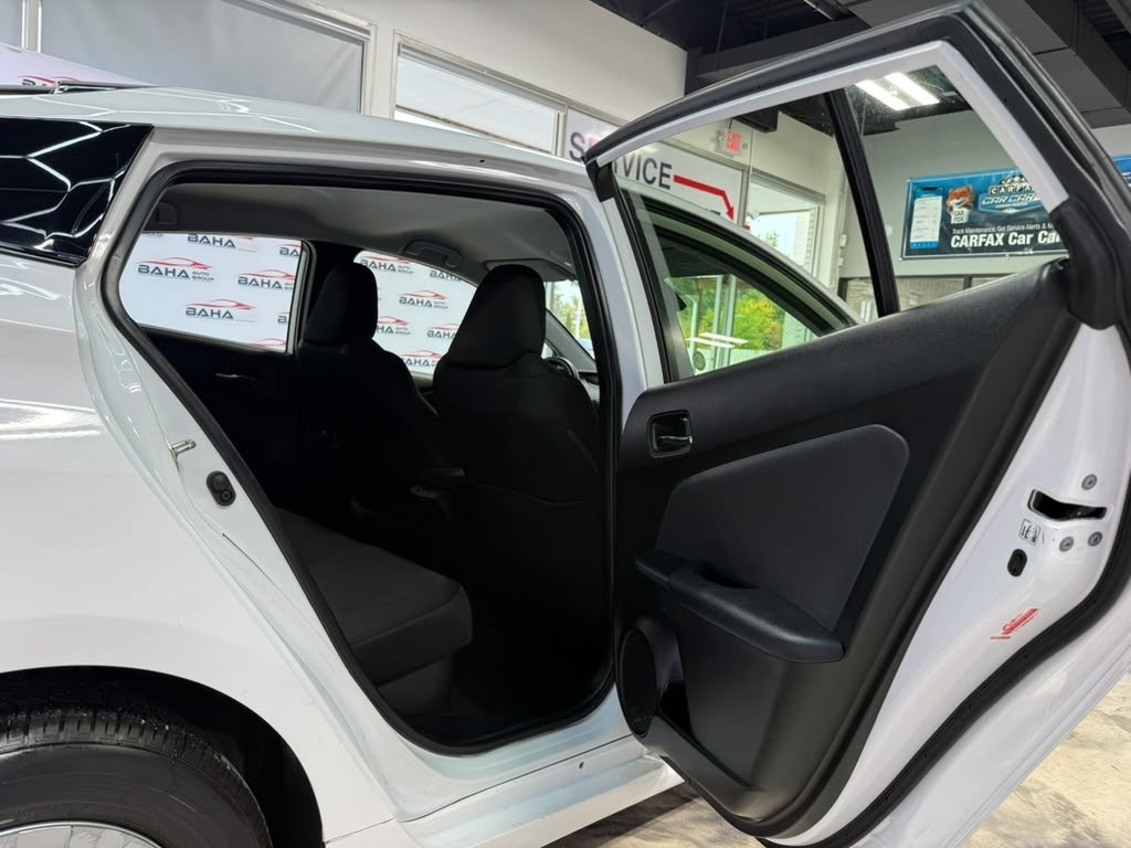 Used 2022 Toyota Prius LE FWD image 35