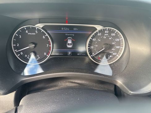 Used 2023 Nissan Sentra SV w/ All-Weather Package image 5