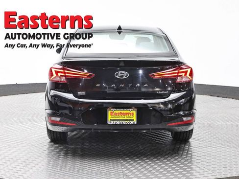 Used 2020 Hyundai Elantra Limited w/ Winter Weather Package FWD image 6