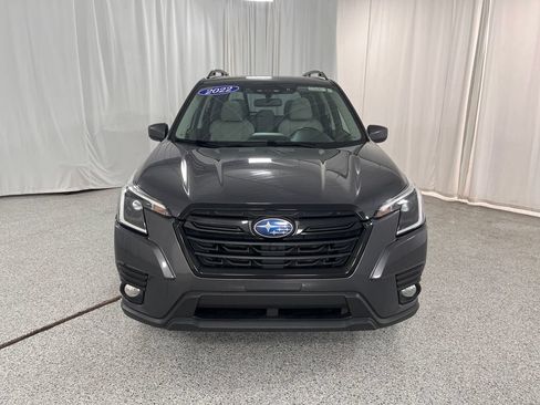 Used 2022 Subaru Forester Premium AWD/4WD image 16