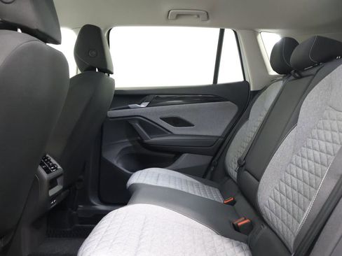 New 2026 Volkswagen Tiguan S image 25