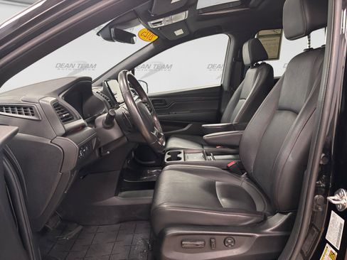 Used 2025 Honda Odyssey Sport-L image 10