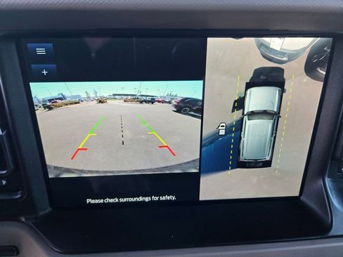 Used 2023 Ford Bronco Wildtrak image 17