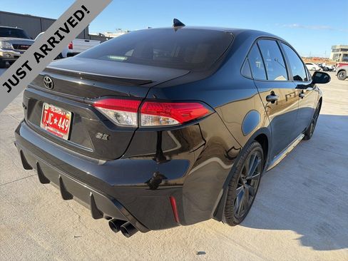 Used 2025 Toyota Corolla SE image 5