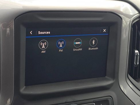 Used 2022 Chevrolet Silverado 1500 Custom image 16