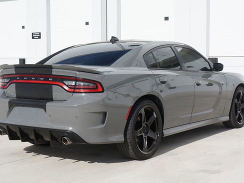 Used 2019 Dodge Charger GT image 11