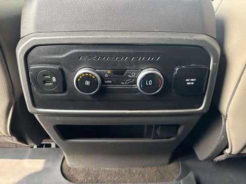 Used 2021 Ford Expedition Max XLT RWD image 18