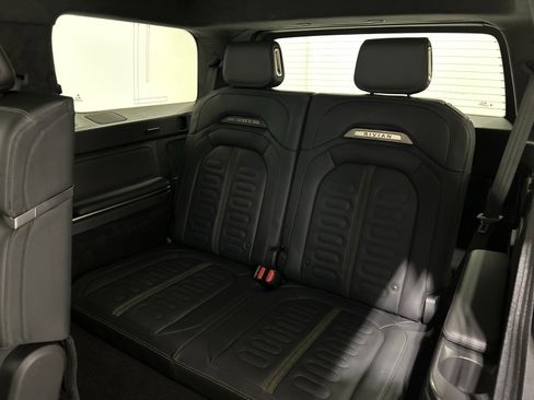 Used 2023 Rivian R1S Adventure AWD/4WD image 22