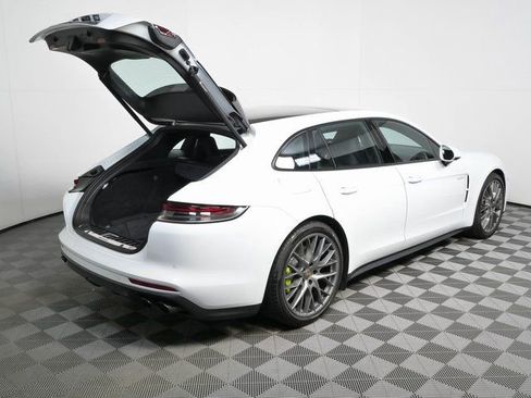 Used 2023 Porsche Panamera 4 w/ Premium Package AWD/4WD image 28