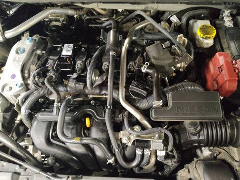 Used 2024 Nissan Sentra S FWD image 30