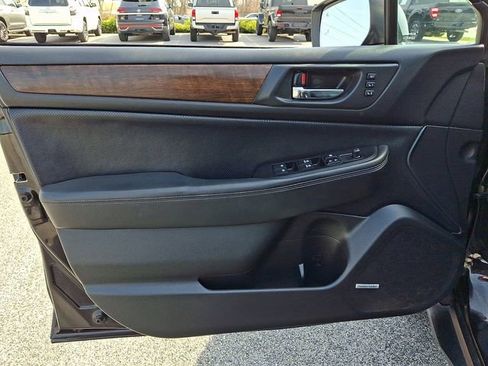 Used 2015 Subaru Outback 2.5i Limited image 15