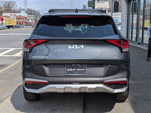 Certified 2024 Kia Sportage LX image 7