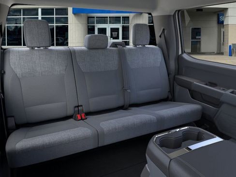 New 2026 Ford F250 XLT w/ FX4 Off-Road Package image 33