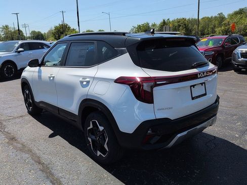New 2026 Kia Seltos S FWD image 5