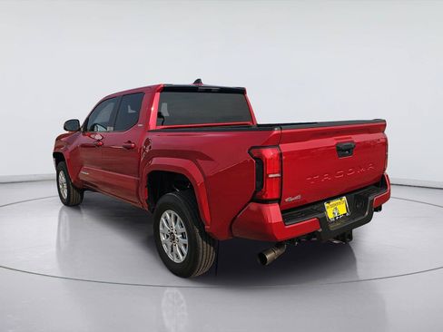 Used 2026 Toyota Tacoma SR5 AWD/4WD image 3