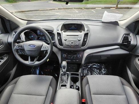 Used 2018 Ford Escape SE FWD image 8