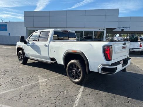 Used 2024 GMC Sierra 3500 AT4 w/ AT4 Premium Plus Package image 3