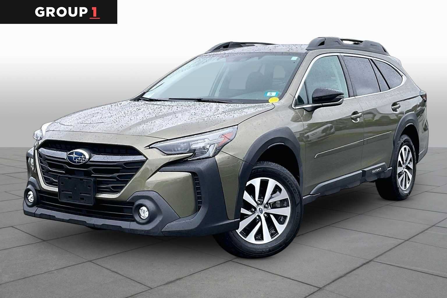 Used 2023 Subaru Outback Premium AWD/4WD image 1