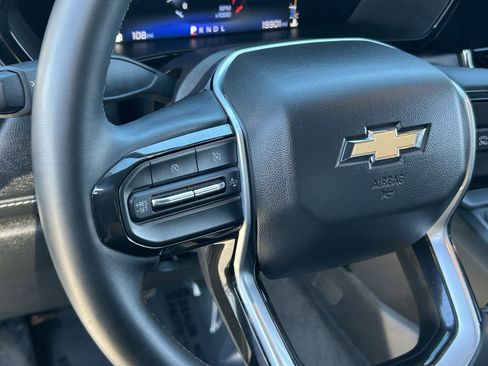 Used 2023 Chevrolet Colorado LT w/ LT Convenience Package II image 23