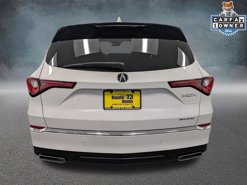 Used 2023 Acura MDX SH-AWD w/ Technology Package image 5