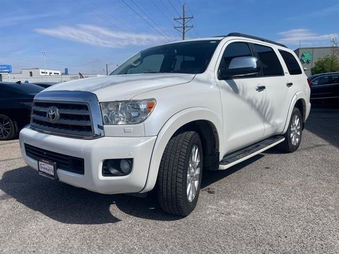 Used 2012 Toyota Sequoia Platinum AWD/4WD image 2