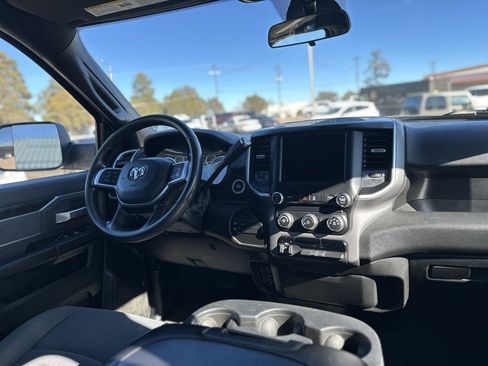 Used 2022 RAM 2500 Big Horn image 16