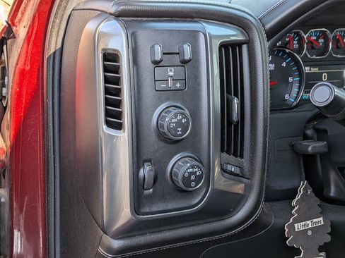 Used 2016 Chevrolet Silverado 1500 LTZ image 16