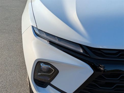 New 2026 Chevrolet Blazer LT image 9