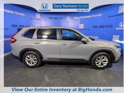 Used 2026 Honda CR-V LX image 6