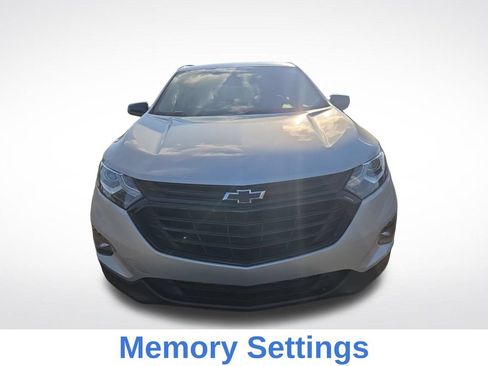 Used 2020 Chevrolet Equinox LT w/ Sport Edition FWD image 14