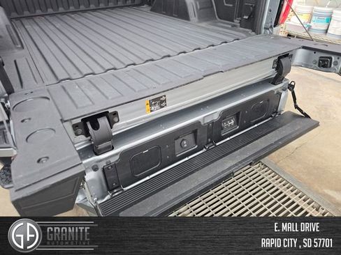 Used 2025 GMC Sierra 1500 Denali Ultimate AWD/4WD image 38