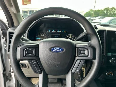 Used 2019 Ford F150 XL w/ Equipment Group 101A Mid AWD/4WD image 10