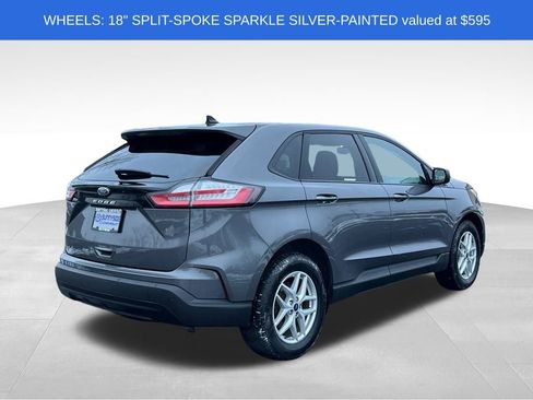 Used 2021 Ford Edge SE image 2