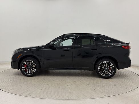 New 2026 BMW X2 xDrive28i w/ M Sport Package AWD/4WD image 2