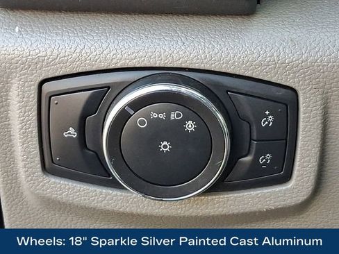 Used 2022 Ford F250 XL w/ Power Equipment Group image 24