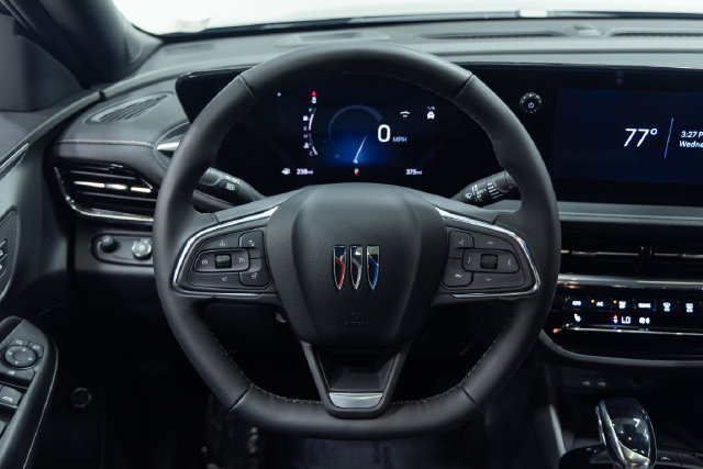 Used 2026 Buick Envista Avenir FWD image 14
