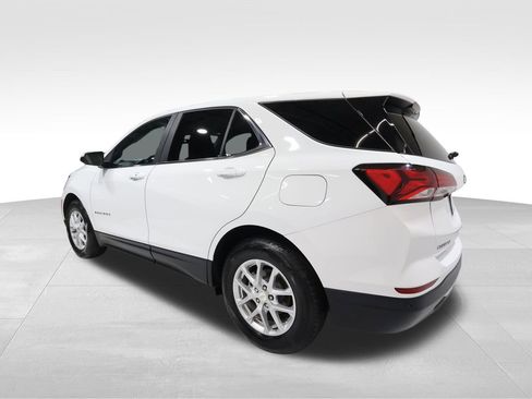 Certified 2024 Chevrolet Equinox LT image 2