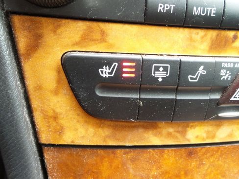 Used 2006 Mercedes-Benz E 350 Sedan image 71