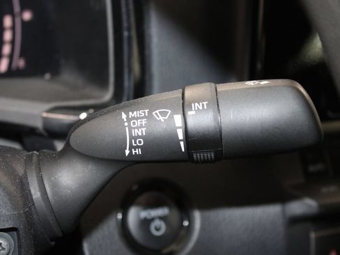 Used 2025 Toyota Camry LE FWD image 23