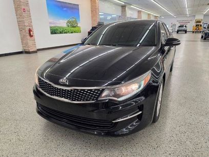 Used 2017 Kia Optima EX