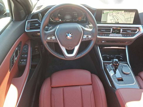 Used 2022 BMW 330i xDrive Sedan w/ Premium Package 2 image 11