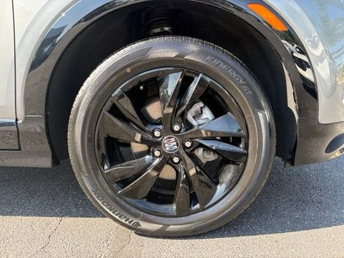 Used 2024 Buick Encore GX Sport Touring w/ Advanced Technology Package AWD/4WD image 16