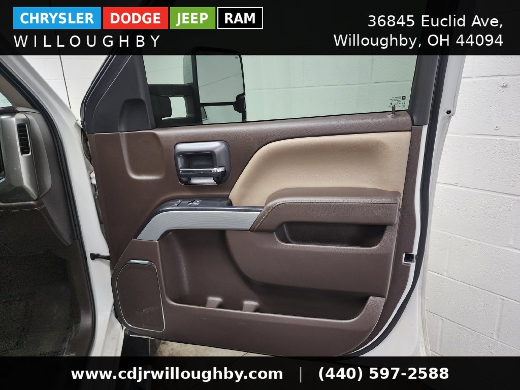 Used 2018 Chevrolet Silverado 1500 LTZ Z71 AWD/4WD image 35