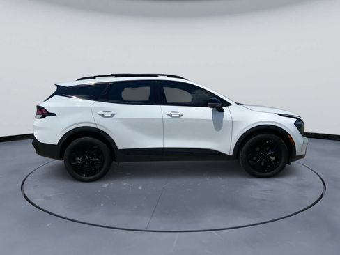 Used 2025 Kia Sportage X-Line w/ Premium Package AWD/4WD image 11