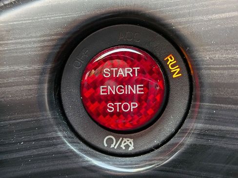 Used 2019 Jeep Grand Cherokee Altitude RWD image 30