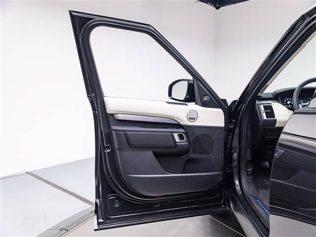 New 2026 Land Rover Discovery Dynamic SE AWD/4WD image 23